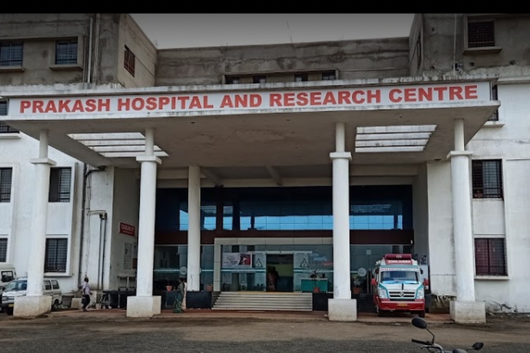 Prakash Institute of Medical Sciences & Research, Sangli